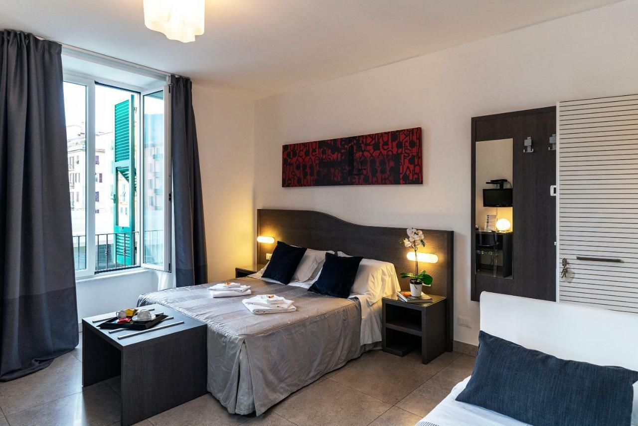 Urban Chic House 2.0 Hotel La Spezia Ngoại thất bức ảnh